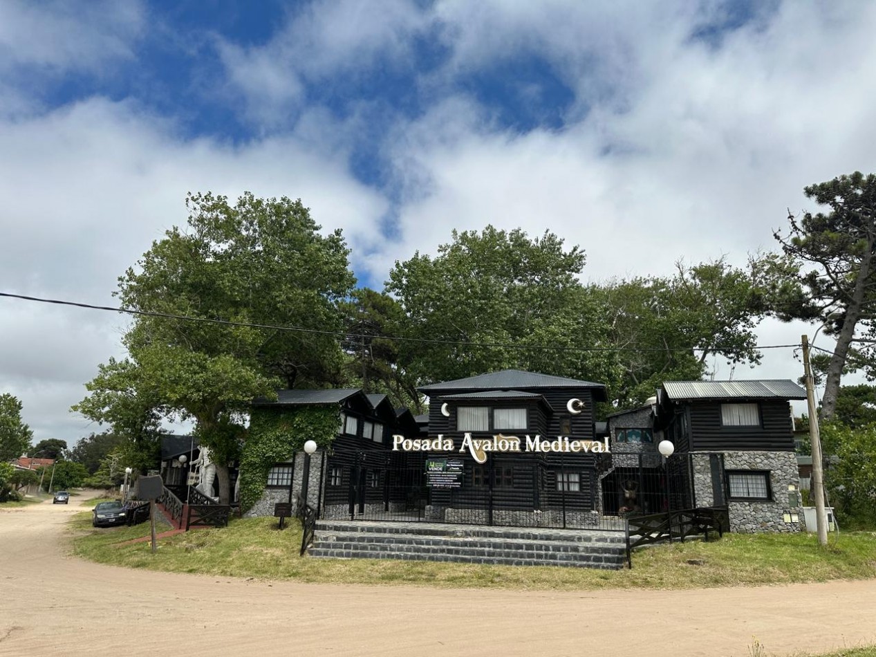 OPORTUNIDAD DE INVERSION! VENTA  DE BAR-RESTAURANTE Y POSADA EN VILLA GESELL