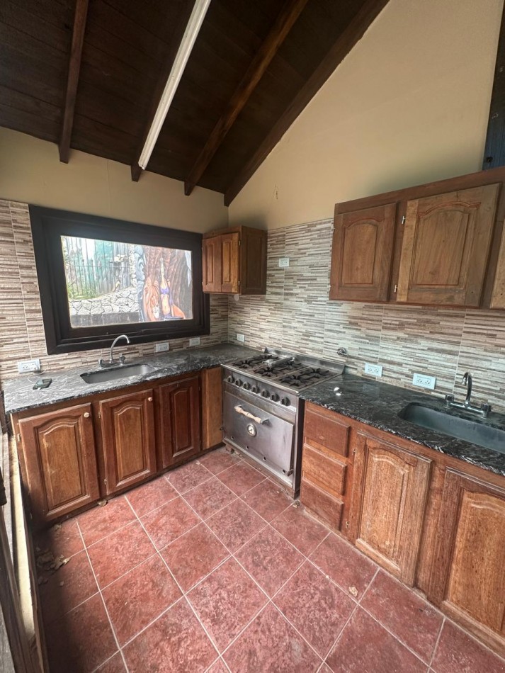 OPORTUNIDAD DE INVERSION! VENTA  DE BAR-RESTAURANTE Y POSADA EN VILLA GESELL