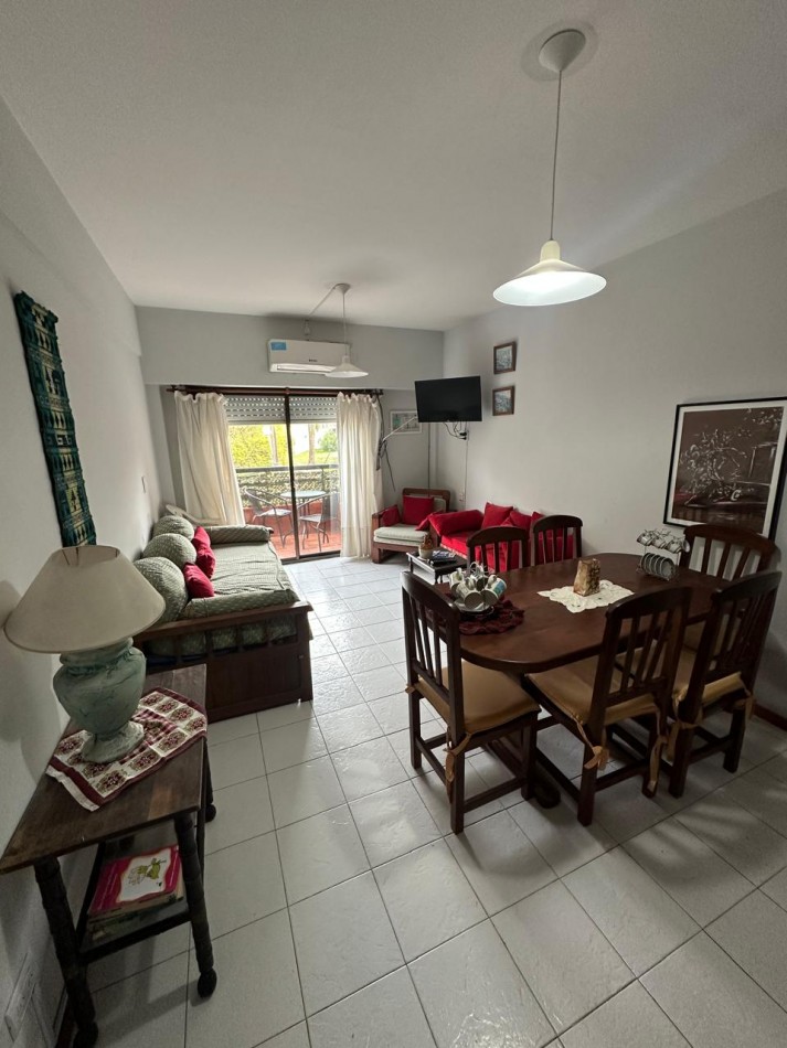 DEPARTAMENTO EN VENTA 2 AMBIENTES CON COCHERA 