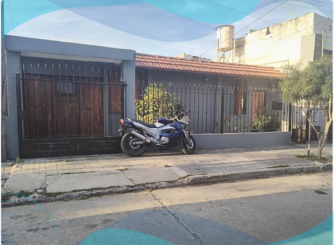  Oportunidad de Venta! Casa  mas monoambiente- Alto Alberdi -Cba