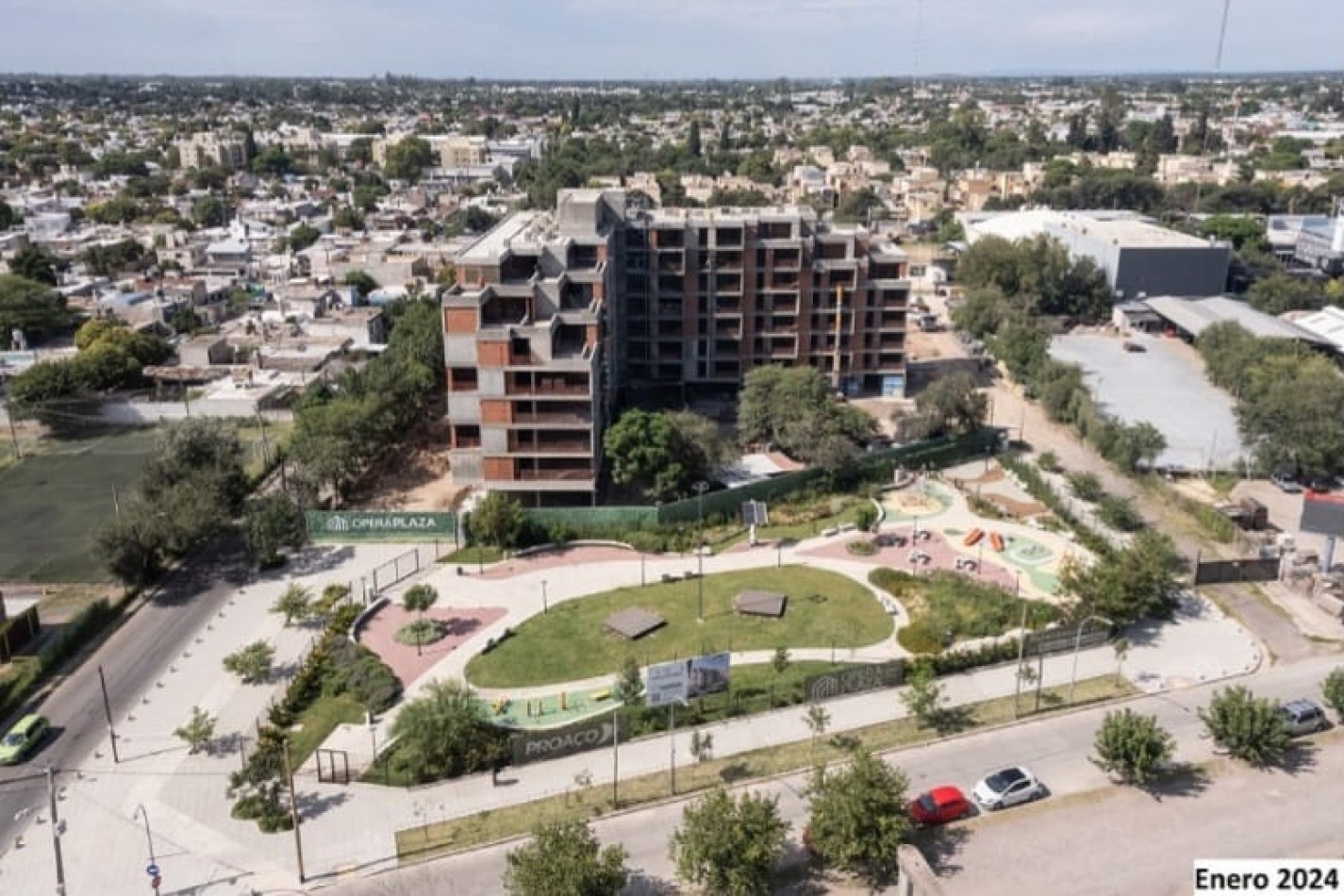 VENTA DE EXCELENTE DEPARTAMENTO EL COMPLEJO OPERA PLAZA PISO 7 DEPARTAMENTO 5 TORRE 2 ENTREGA INICIAL EL 40% FINANACIACION HASTA EN 36 CUOTAS POSESION 2026