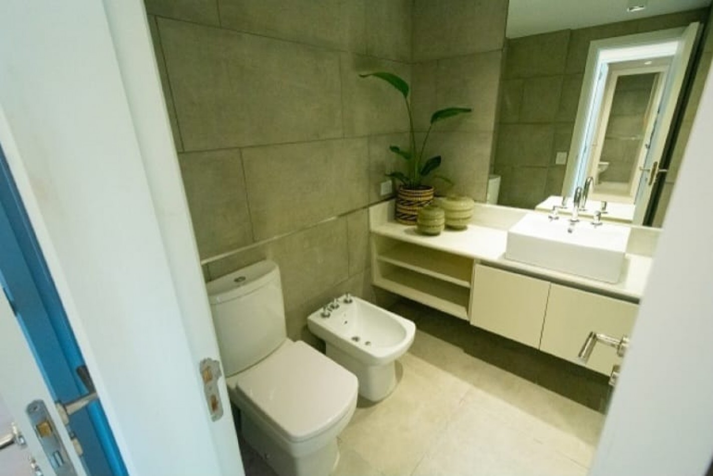 VENTA DE EXCELENTE DEPARTAMENTO DE 1 DORMITORIO EN OPERA PARK