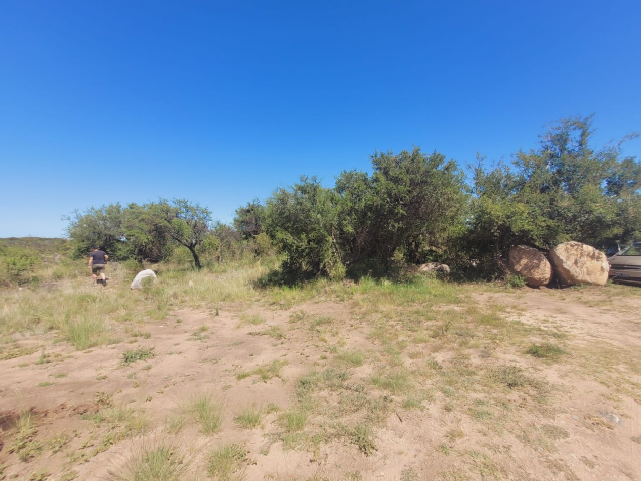VENDE LOTE EN CORTADERAS ARROYO BENITEZ