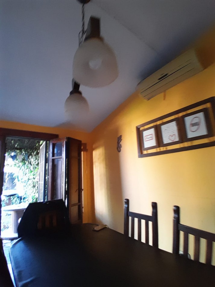 VENDE CASA CON QUINCHO 