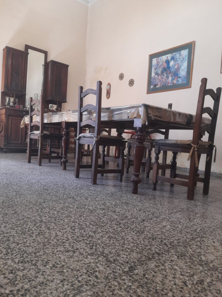 CASA A VENTA GRAN OPORTUNIDAD INVERSORES