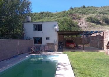 CASA CON PILETA EN VENTA EN EL VOLCAN